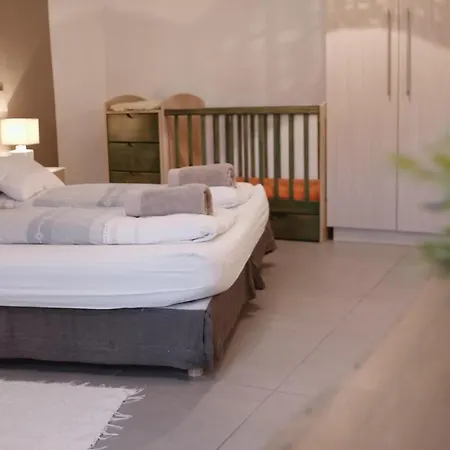 Apartment S'harzala Taupe